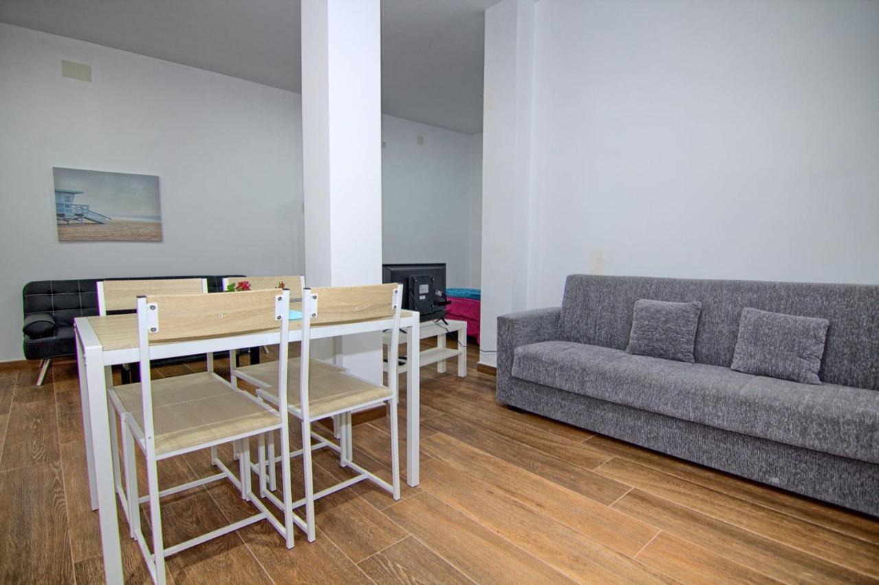 Mercado Huelin Apartment